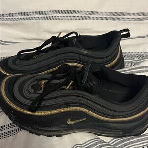 Nike Men's Black and Gold Air Max 90 Sneakers